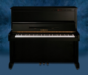 MX100A Upright piano.